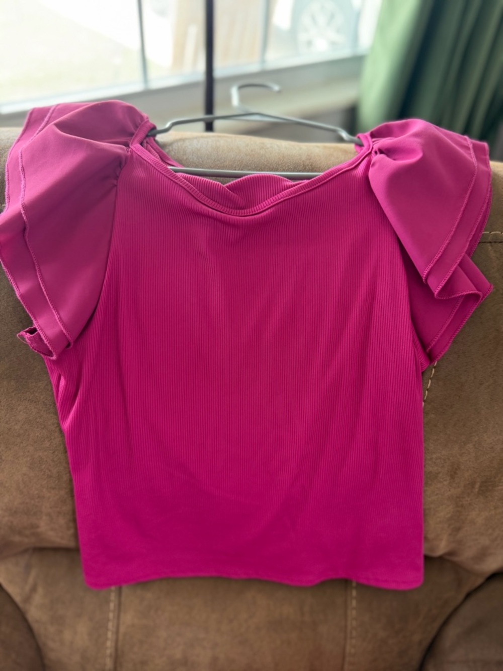 Ruffled Sleeve Women's Top - Fuchsia